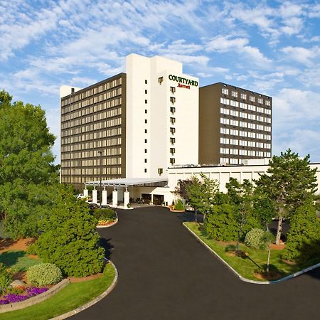 Courtyard By Marriott Boston Logan Airport Hotell Exteriör bild