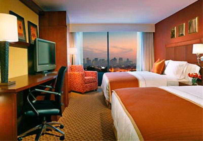 Courtyard By Marriott Boston Logan Airport Hotell Exteriör bild