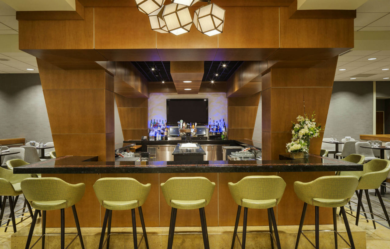 Courtyard By Marriott Boston Logan Airport Hotell Exteriör bild